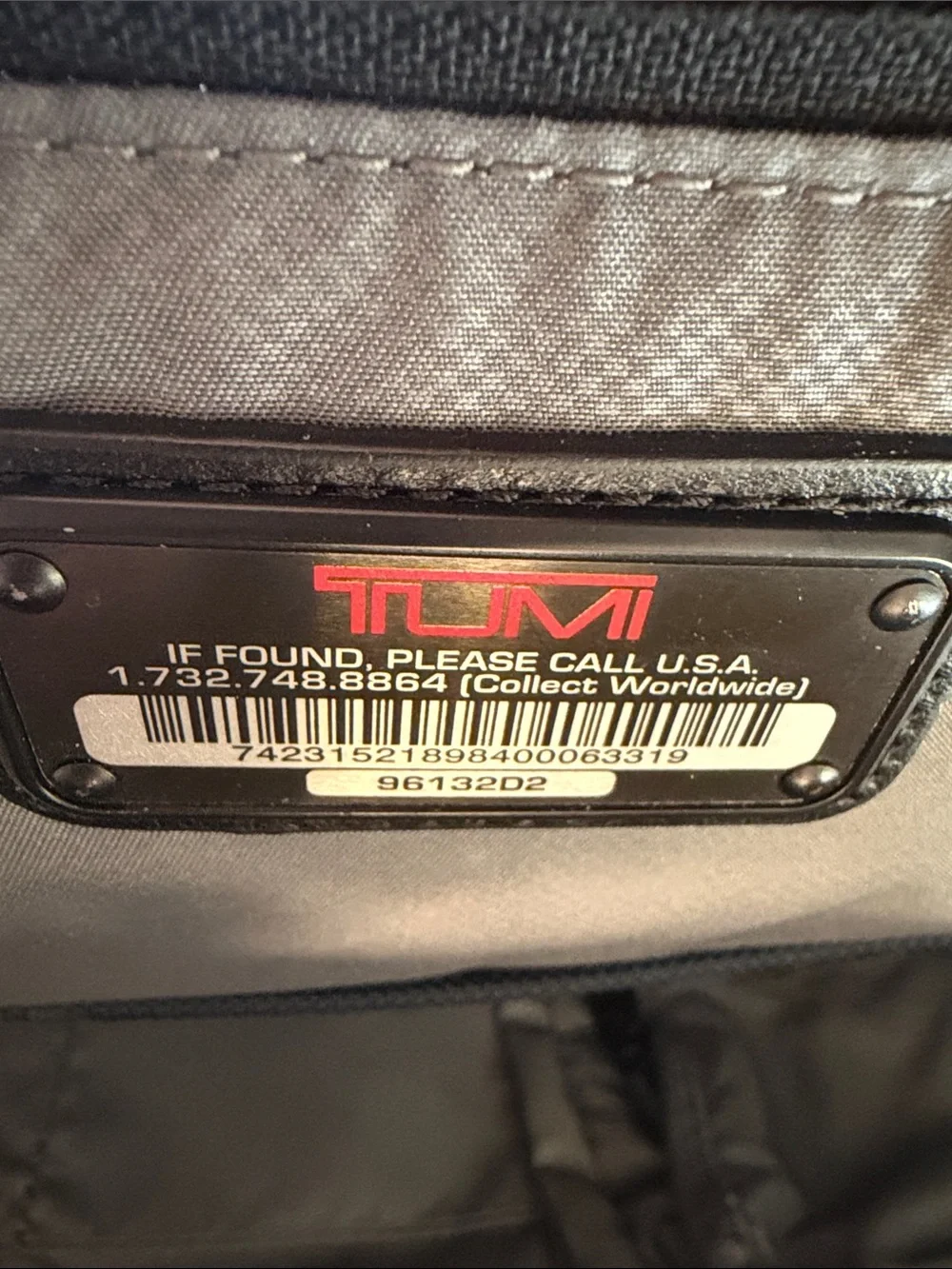 Tumi Black Leather Laptop Briefcase with Shoulder Strap